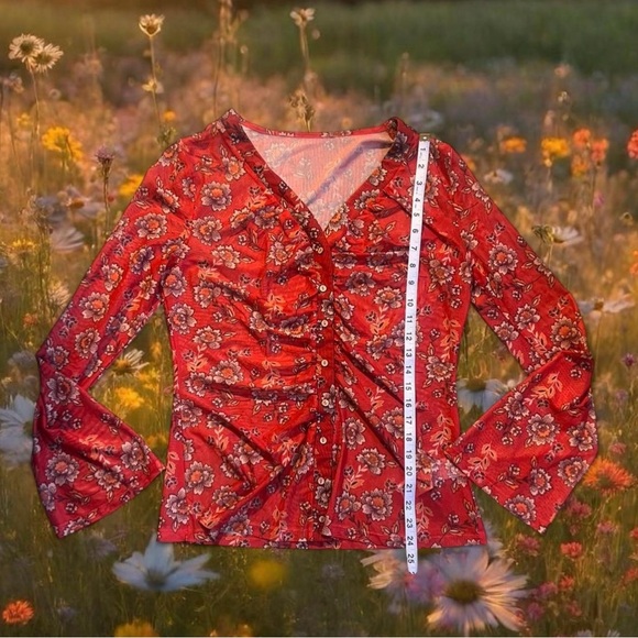 Floral Rushed Red Button Down Blouse XXL - Picture 5 of 5